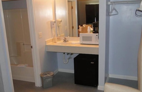 Long Neck Hotel | Sea Esta Motel II