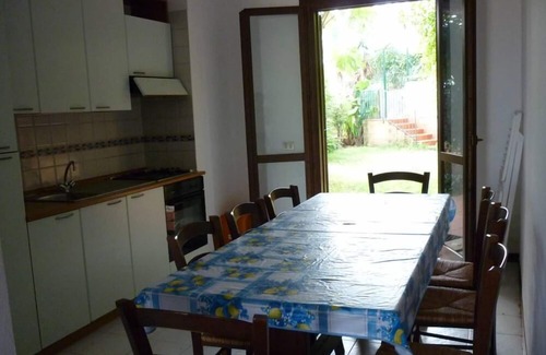 Brucoli House | Sea house with garden - Baia Arcile