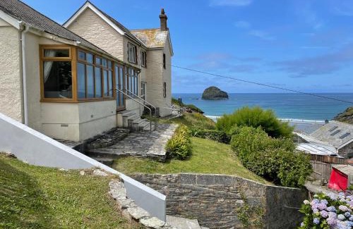 Trebarwith Strand House | Sea Ledge