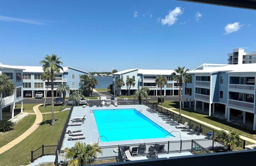 Gulf Shores Condo | Sea Oats C203 2 bedroom/2 bathroom pet friendly