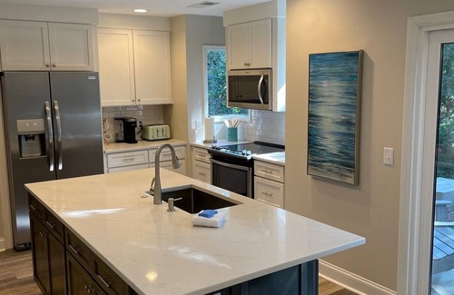 Sea Pines House | Sea Pines Serenity! 3BR/2BA, community pool/tennis/pickleball, near beach/golf.