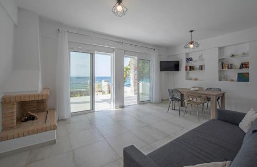 Nea Styra House | Sea Reflections Nimborio Beachfront Houses