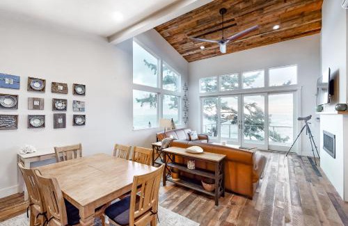 Depoe Bay House | Sea Spray Overlook