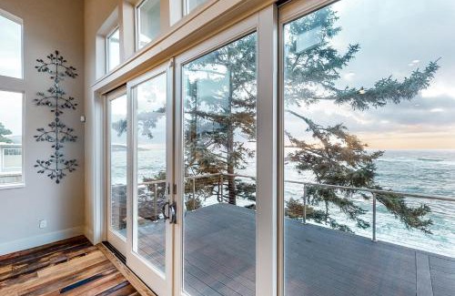 Depoe Bay House | Sea Spray Overlook