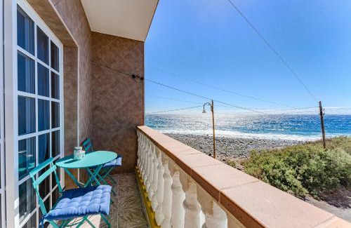 Los Gavilanes Apartment | Sea View Apartment Blue Pearl