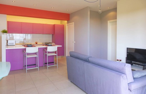 Senigallia Apartment | Sea view apartment in the hills in Senigallia with balcony