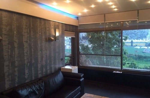 Zouk Mosbeh Apartment | sea view , clean ,very nice decoration, built in kitchen