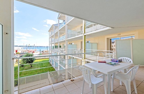 Plougonvelin Apartment | Sea-View Family Apartment