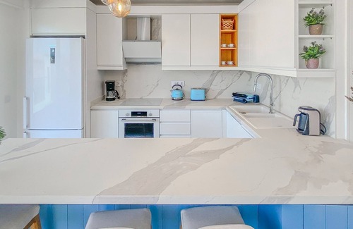 Bogazici Villa | Sea View House w Balcony 3 min to Beach in Milas