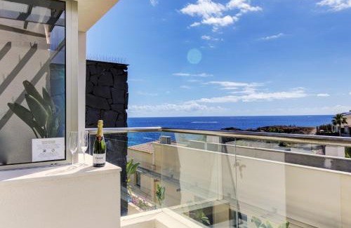 Complejo turistico Amarilla Golf Villa | SEA VIEW I POOL I PRIVATE GARAGE I WI-FI I GRILL I WINE l COFFEE