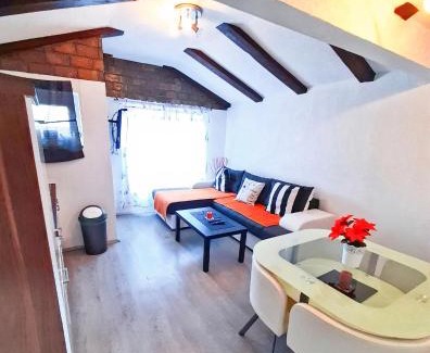 Nerezine Apartment | Sea View Loft Apartment "Sun"