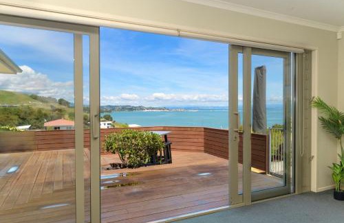 Atawhai House | Sea Views and Sunsets in Nelson