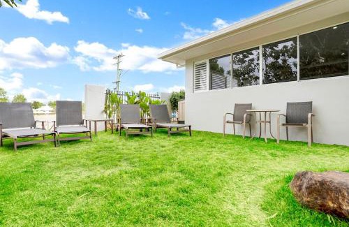 Palm Cove Apartment | SeaBreeze Studios ( Room 3 ) - Palm Cove