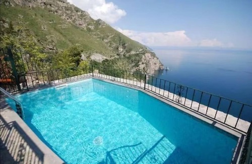 Vico Equense Villa | Seacliff heaven in Positano