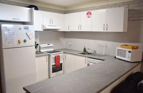 South West Rocks Apartment | Seacrest 5 - Bring your own linen.