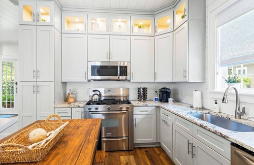 White's Gulfview House | Seacrest Pearl Coastal Retreat – Peaceful Getaway | Private Pool, Golf Cart & Steps to Beach