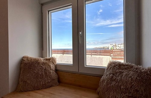 Arucas House | Seafront getaway: Holiday home on the beach in the north of the island.