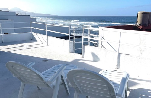 Arucas House | Seafront getaway: Holiday home on the beach in the north of the island.