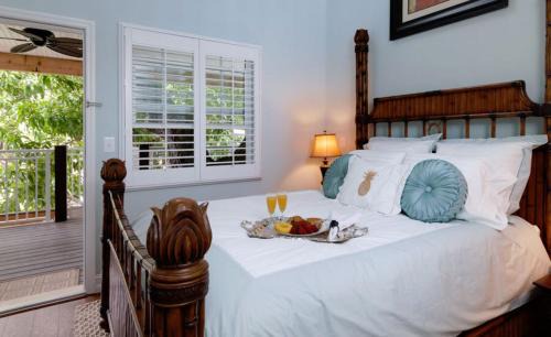 Melbourne Beach Bed & Breakfast | SeaGlass Inn Bed and Breakfast