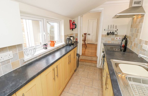 Cowes Cottage | SEAGULL’S PERCH, family friendly, country holiday cottage in Cowes