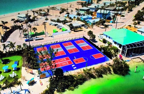 Englewood House | Seahorse Place I - Waterfront Tropical Paradise! Accessible Friendly w/Elevator