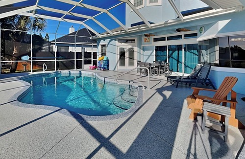 Painters Walk House | Seas the Day