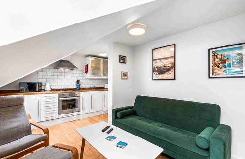 Worthing Apartment | Seasalt Retreat | By My Getaways