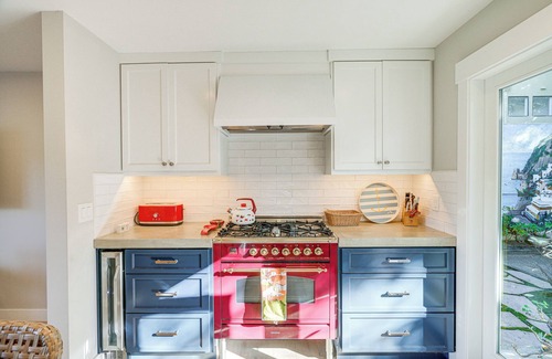 Rio del Mar Cottage | Seascape Aptos Retreat w/Bocce Ball Court!