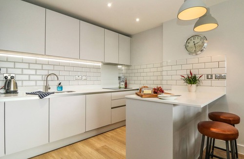 Maenporth Cottage | Seascape