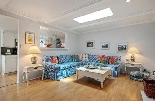Montecito Villa | Seashell Cottage by Paradise Retreats