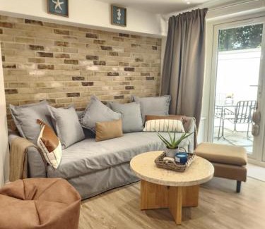 Bournemouth Apartment | Seashell Retreat