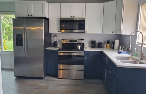 North Port Apartment | SeaShell Suite on waterfront property with FREE kayaks, bikes and fishing poles