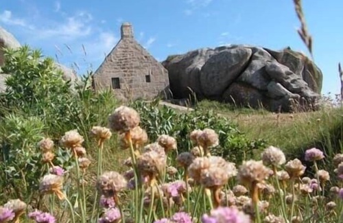 Plouneour-Brignogan-Plages Cottage | "Seaside cottage in Brignogan-Plages (29)