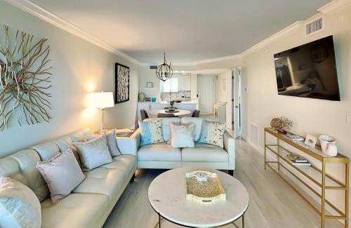 Mid Island Apartment | Seaside 106