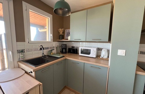 Bernieres-sur-Mer Apartment | Seaside apartment, 4 ppl, Bernières-sur-Mer