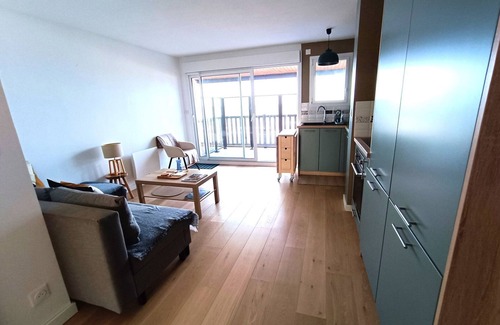 Bernieres-sur-Mer Apartment | Seaside apartment, 4 ppl, Bernières-sur-Mer