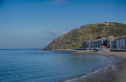 Aberystwyth Apartment | Seaside Apartment