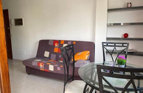 Las Galletas Apartment | Seaside apartment with balcony