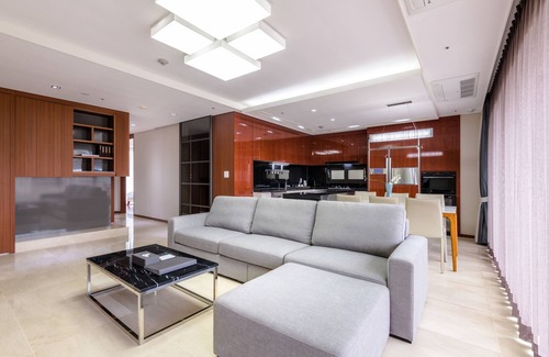 Jungmun Condo | Seaside Arden