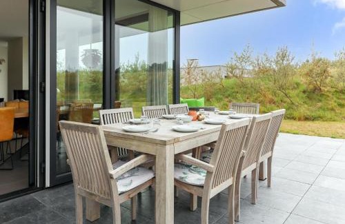 Kamperland House | Seaside Getaway with a Beautiful Garden, cleaning included