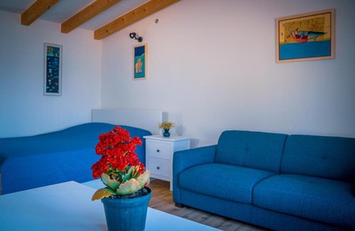 Mali Losinj House | Seaside holiday house Cove Zatanki, Losinj - 21420