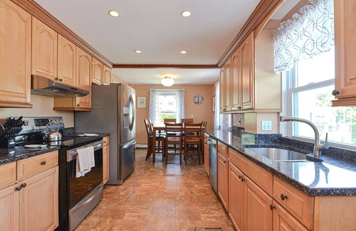 Gloucester House | Seaside House: Good Harbor Beach and the Back Shore right outside your door.