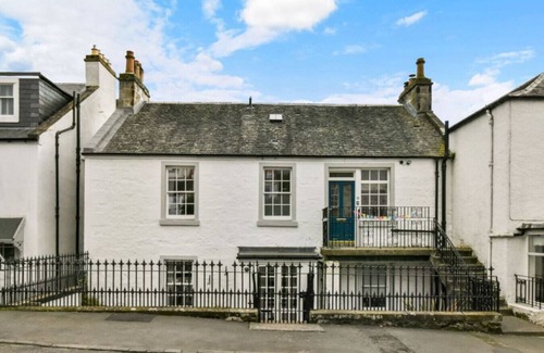 Aberdour House | Seaside Place, Aberdour