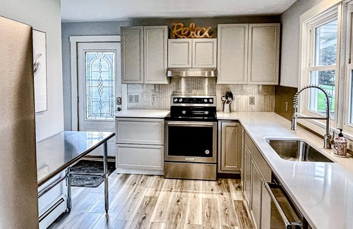 Owls Head House | Seaside Retreat | Oceanfront, dog-friendly home in Owls Head with kayaks & views