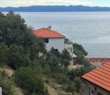 Gdinj Apartment | Seaside secluded apartments Cove Torac, Hvar - 8653