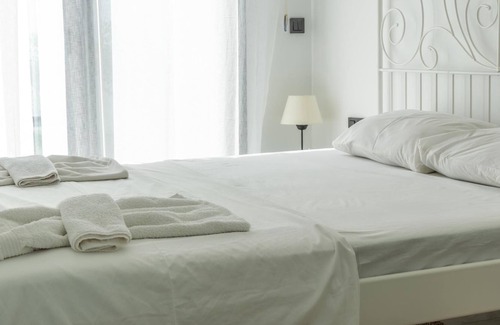 Turgutreis Villa | Seaside Serenity in Bodrum: Luxury Retreat w View