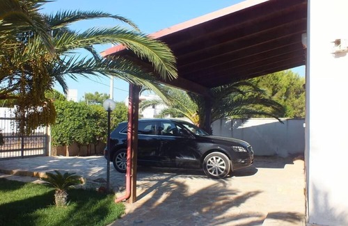 Porto Cesareo House | Seaside villa pool/garden/sun/sea