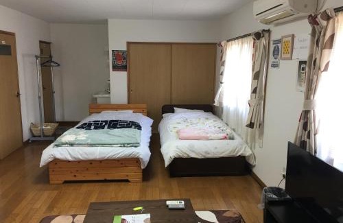 Tsumuura Apartment | Season 1