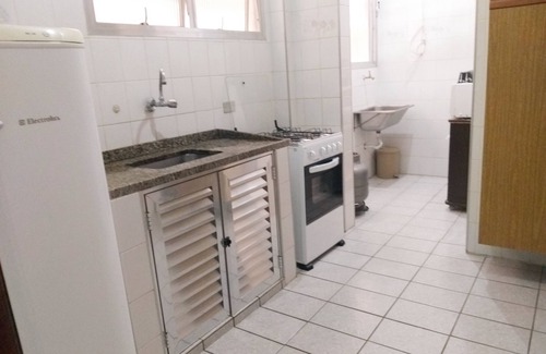 Vila Julia Apartment | SEASONAL APT. GUARUJA ENSEADA - 1 BEDROOM/GARDEN-WI FI!