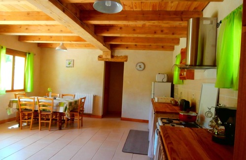 Le Thor Villa | Seasonal rental in the countryside, 5 min from all shops 10 min from Isle sur la Sorgue